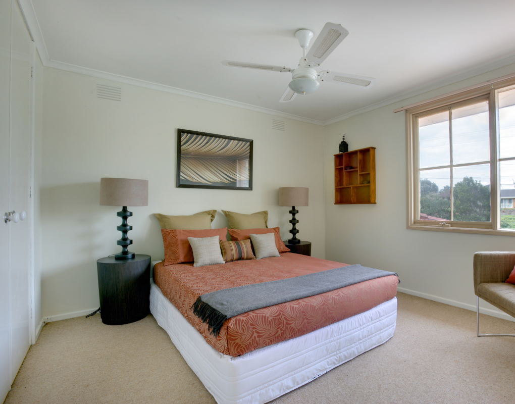 Smart Furniture Arrangement in bedroom interior design will take your room look next level 